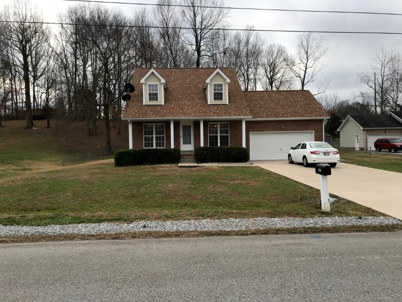 Pleasant View House: 1017 Heatherwood Rd