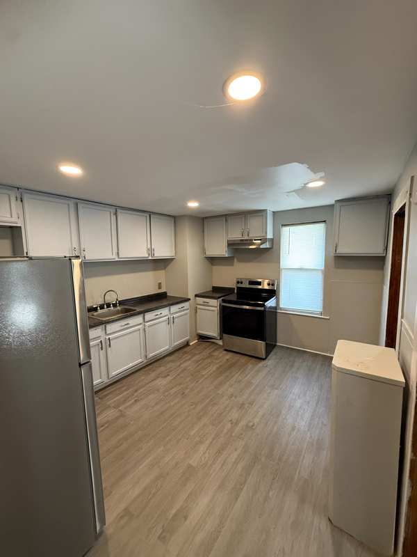 Scranton Multiplex: 1363 capouse Avenue