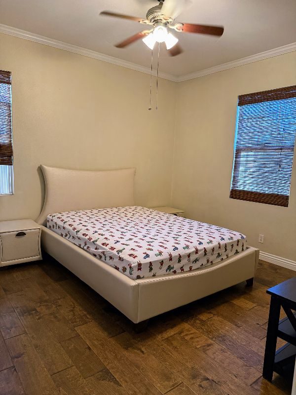 Eastvale Single Room: 13652 Perry Ann Cir.