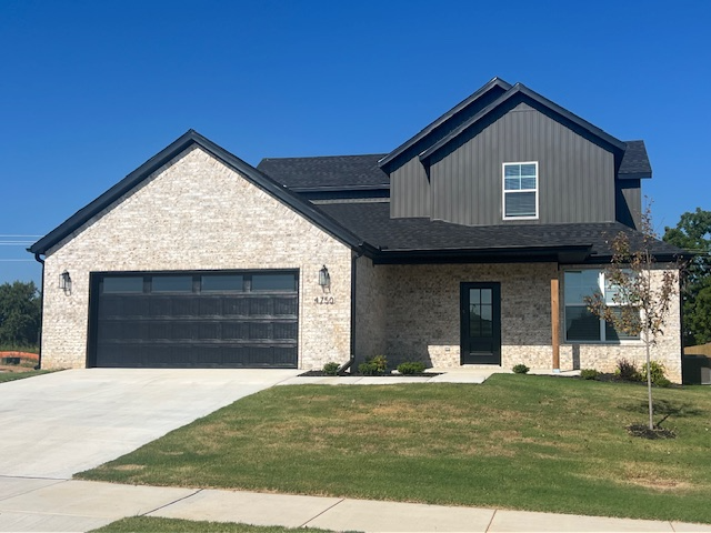 Springdale House: 4750 Cowboy St