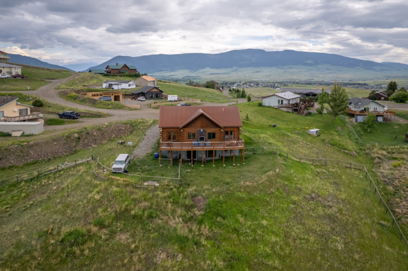 Livingston House: 405 Goat Mountain