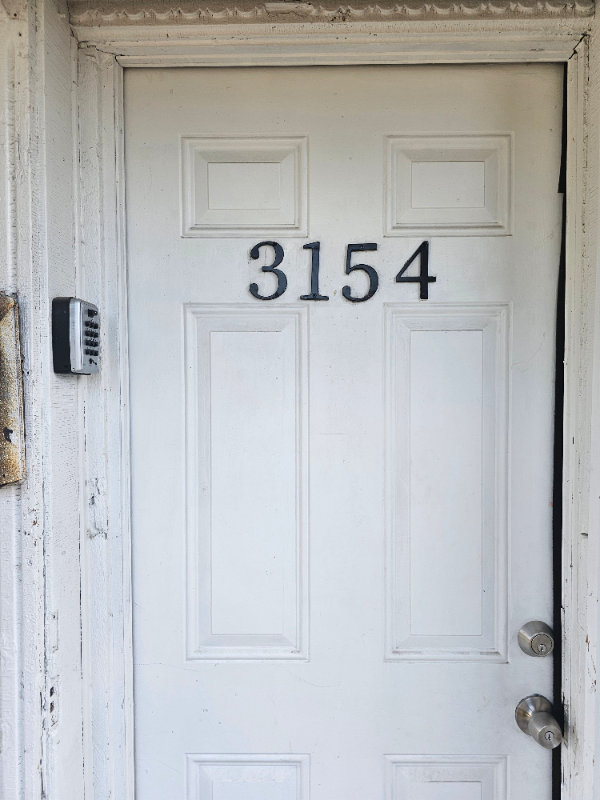 Saint Louis Multiplex: 3152-3154 Winnebago Ave