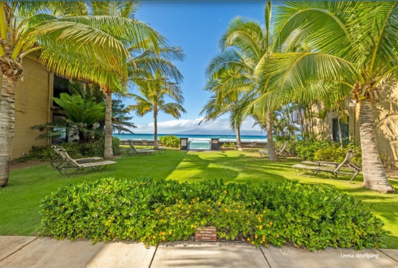Lahaina Condo: 3559 Lower Honoapiilani Road