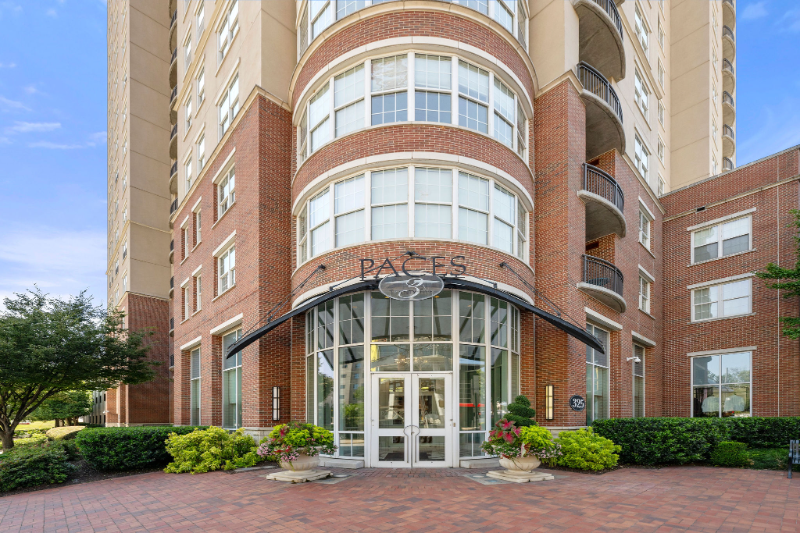 Atlanta Condo: 325 E Paces Ferry Road