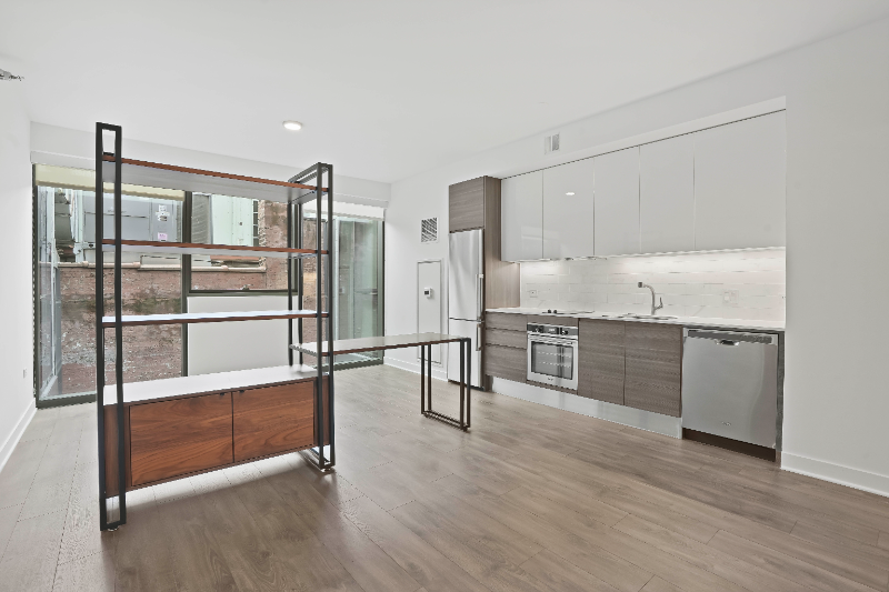Chicago Condo: 227 W. Hubbard