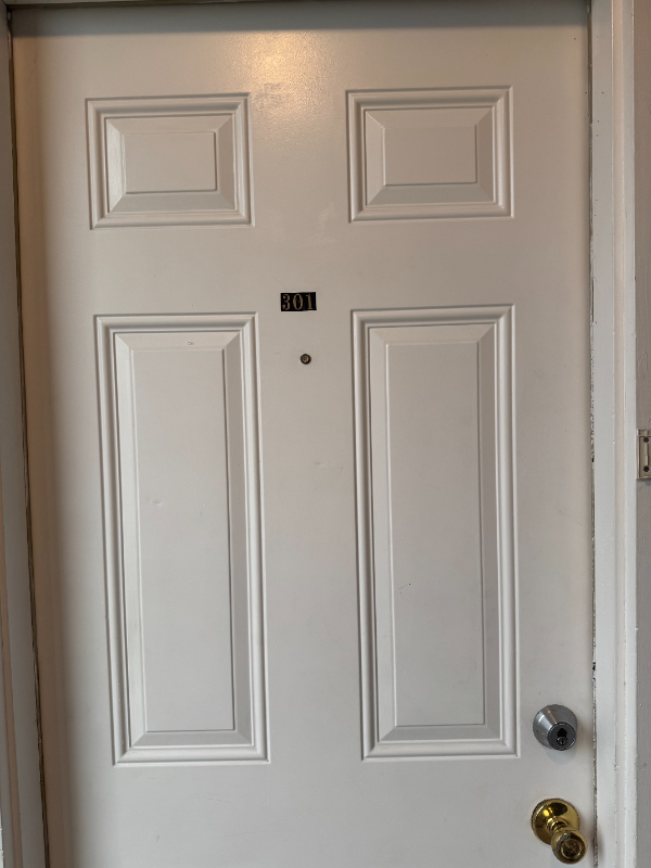 Pittsburgh Apartment: 20 River Road