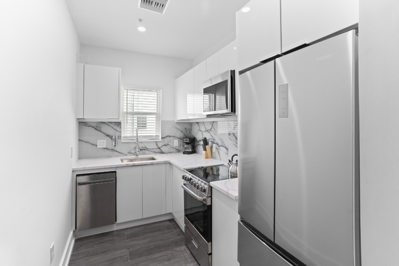 Tampa Apartment: 935 S Howard ave
