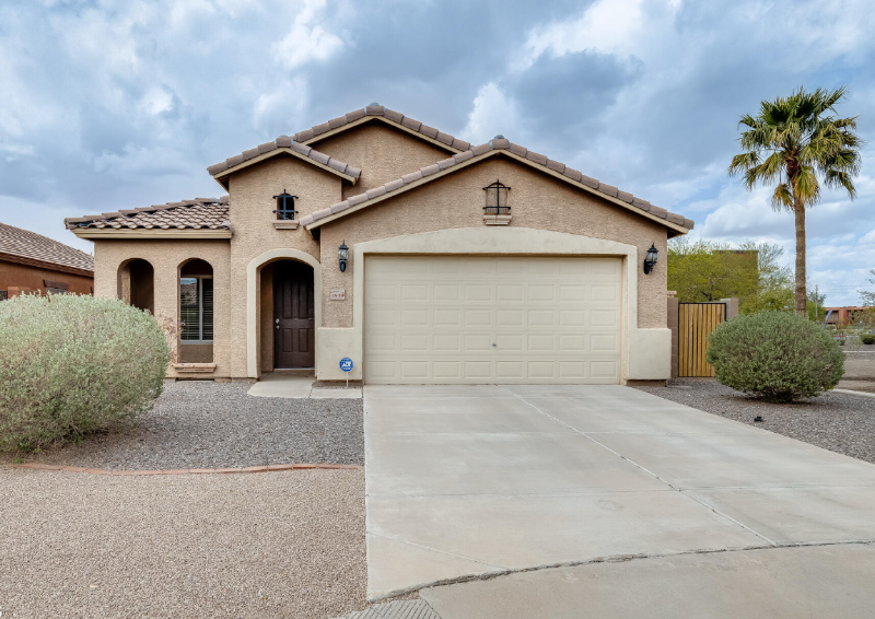 Casa Grande House: 1979 N Vista Lane