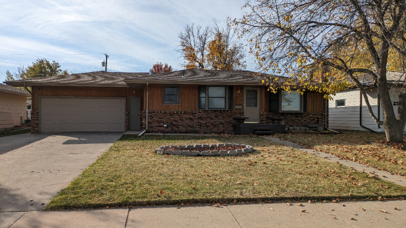 Great Falls House: 5412 5th Ave S