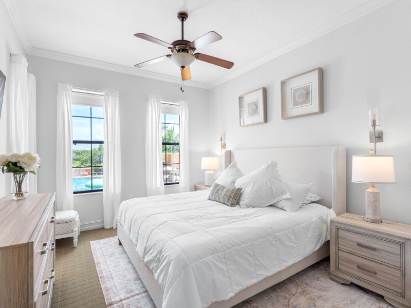 Tampa Condo: 13941 Clubhouse Dr