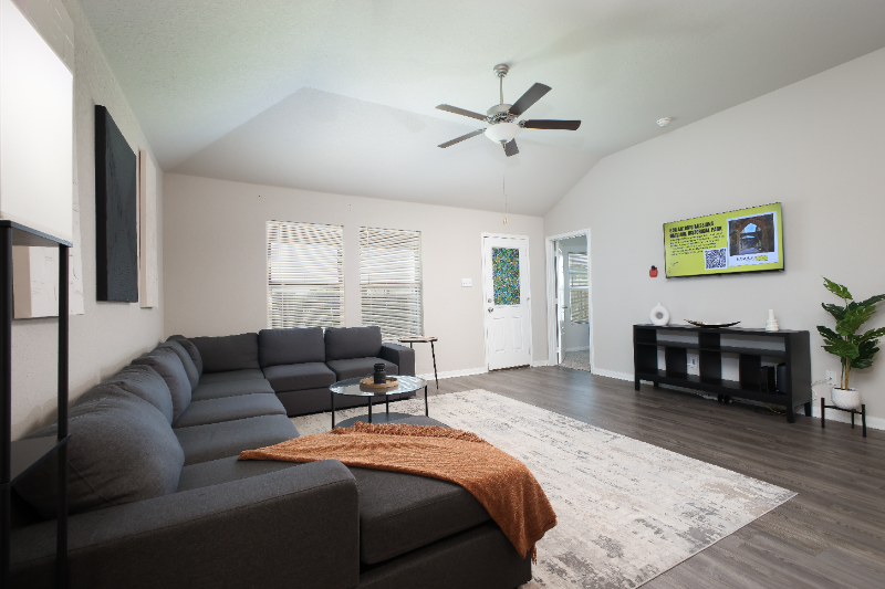San Antonio House: 5019 Topaz Bend