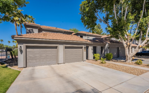 Glendale Condo: 7401 W Arrowhead Clubhouse Dr #2003
