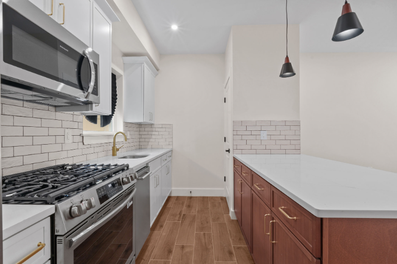 Newark Multiplex: 50 Bock Avenue