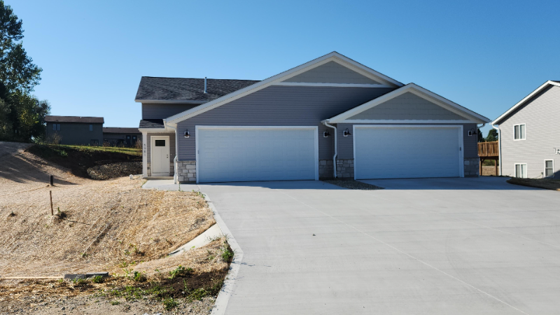 Burlington Townhome: 5981 Hanson Court