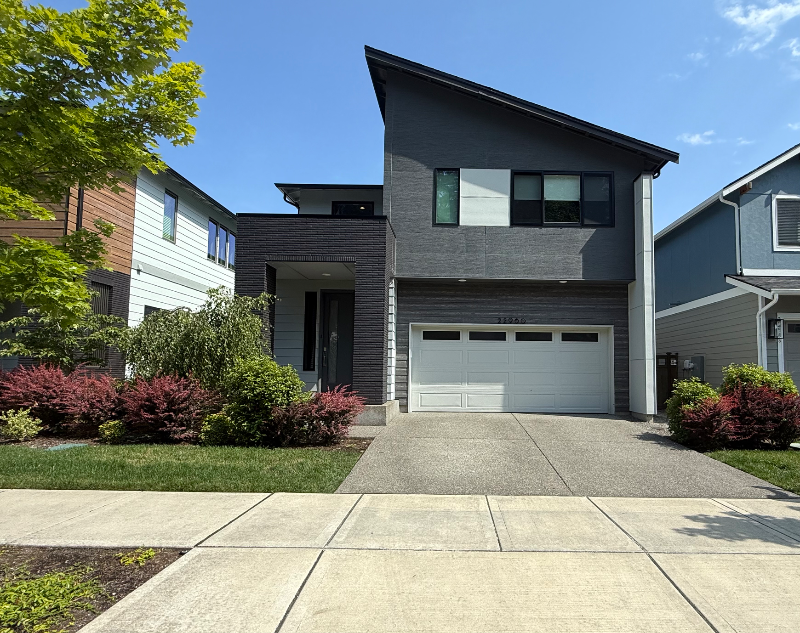 Black Diamond House: 22960 SE Sycamore Street
