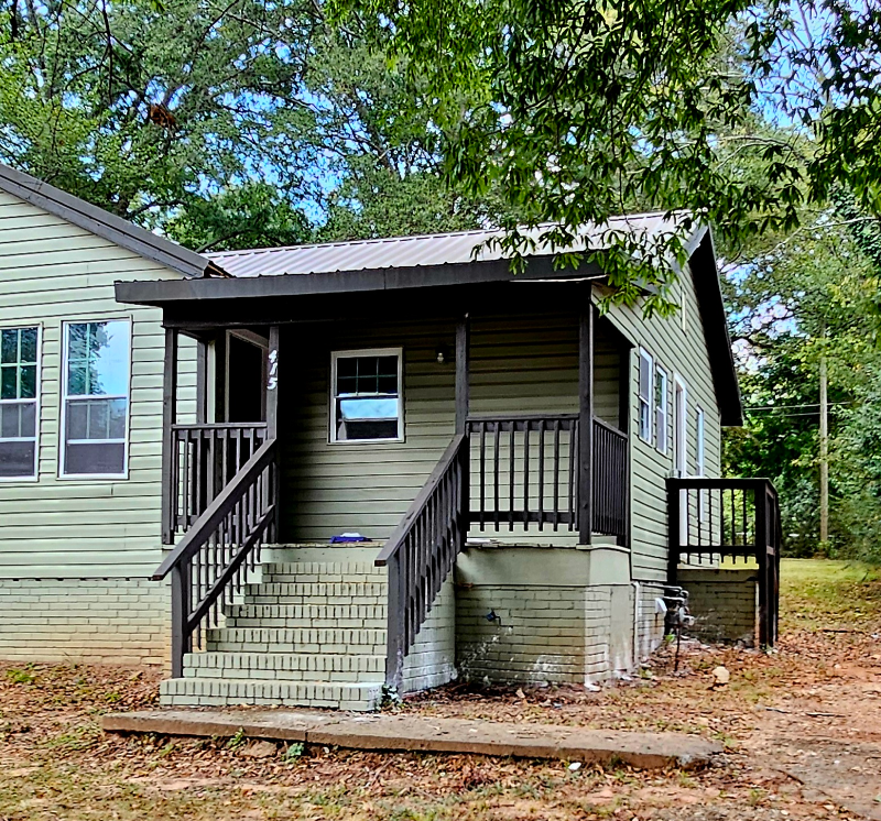 Anniston Multiplex: 415 Lapsley Ave