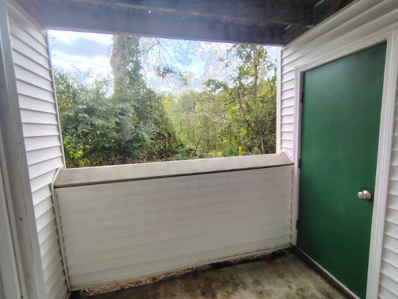 Lynchburg Apartment: 600 Reusens Road