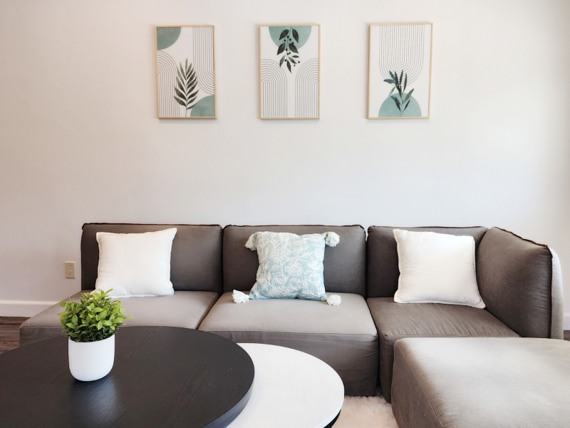 orange House: 18942 E Smiley Dr