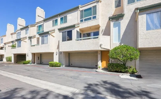 San Diego Condo: 6140 Calle Mariselda Unit 102