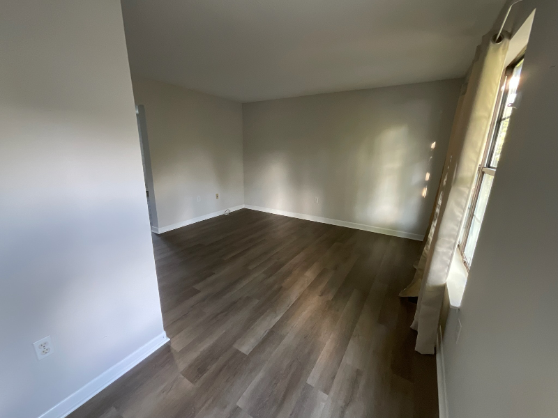 Bristol Townhome: 103 Northwinds Dr