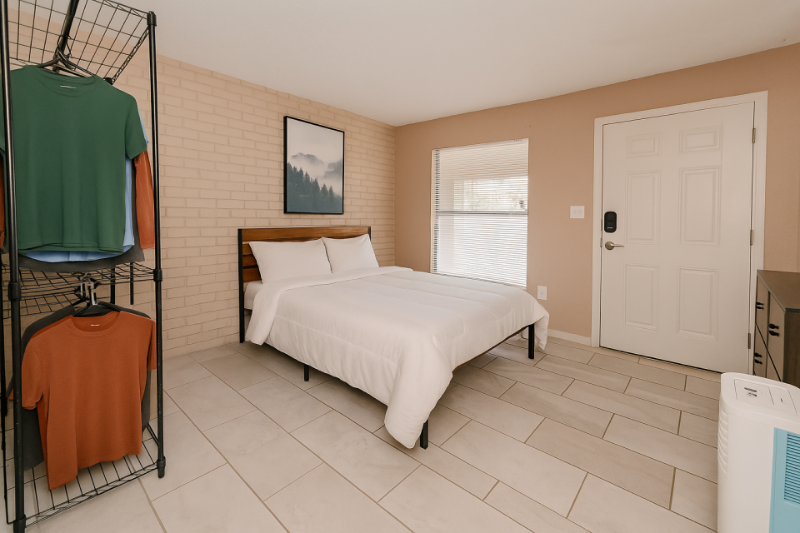 Maitland House: 14 Bel Air