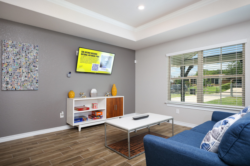 San Antonio House: 350 Rasa Drive