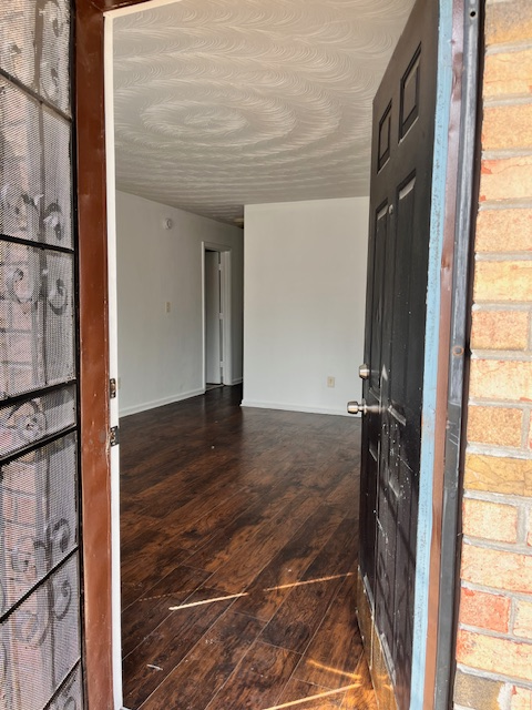 Norfolk Apartment: 7731 Diven Street