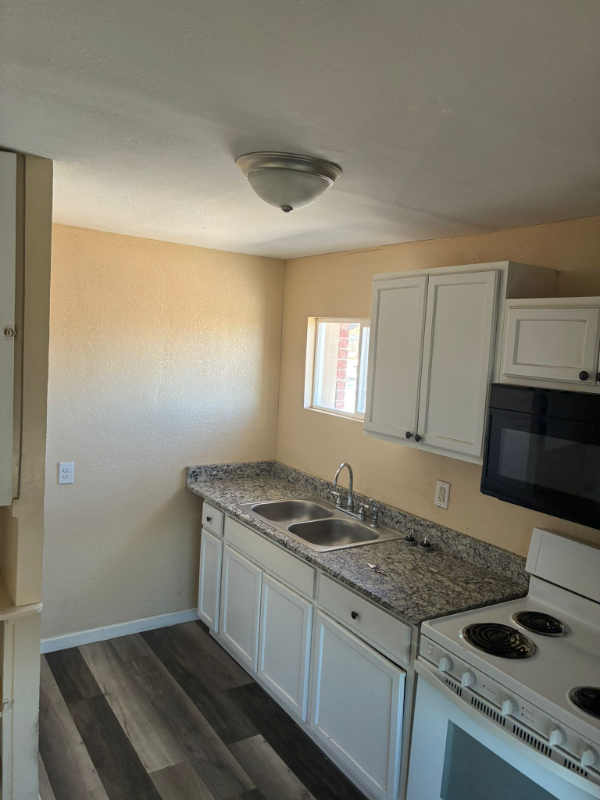 el paso Apartment: 3311 Hueco