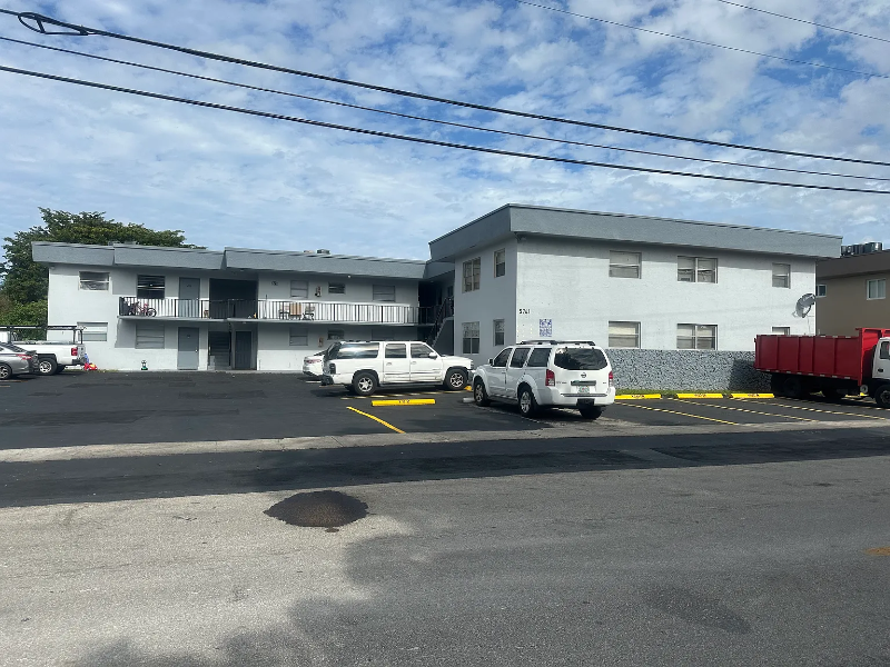 Davie Apartment: 5741 sw 36th Court