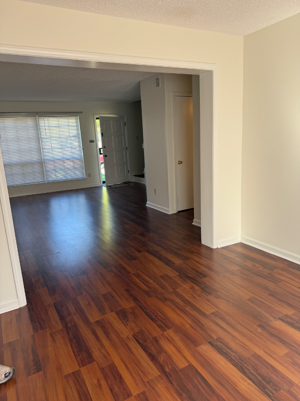 Memphis Multiplex: 1641 Forest Ave.