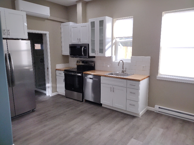 Colville Townhome: 653 Finley Gulch Rd.