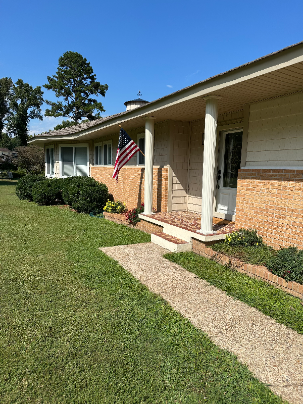 Soddy Daisy House: 2041 Linwood Circle
