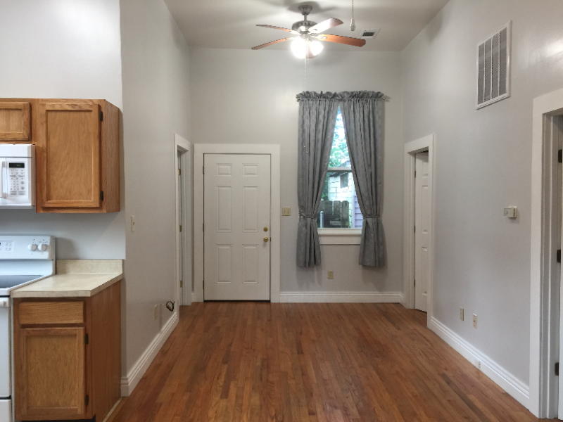 New Orleans Multiplex: 2513 Annunciation St. Apt A