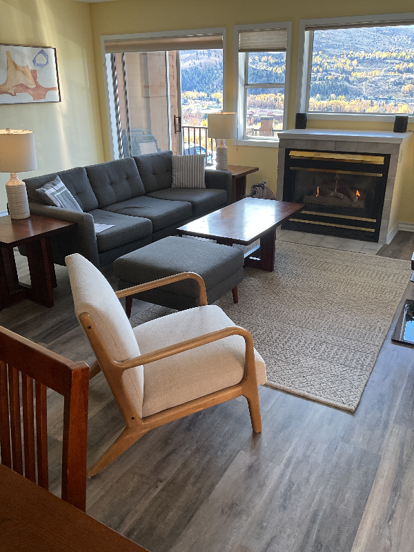 Edwards Townhome: 460 moonridge drive