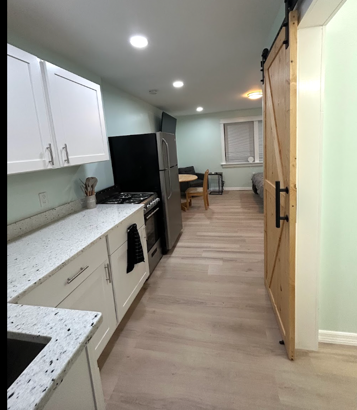 Saint Petersburg Single Room: 5239 6th ave N