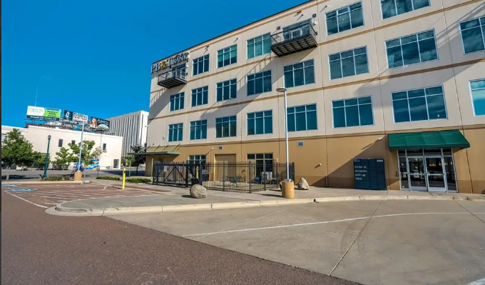Colorado Springs Condo: 415 E Pikes Peak Ave #404