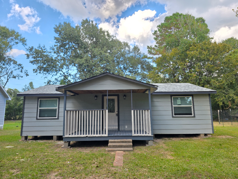 Cleveland House: 201 Pine Bend Ct
