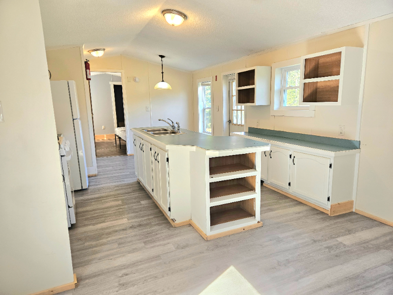 Cabot House: 612 Jug Brook Road