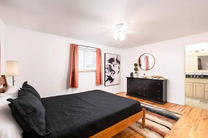 Arvada House: 11068 West 62nd Place