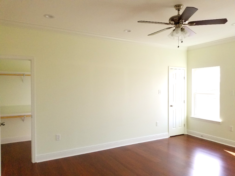 chalmette House: 8428 Colonel