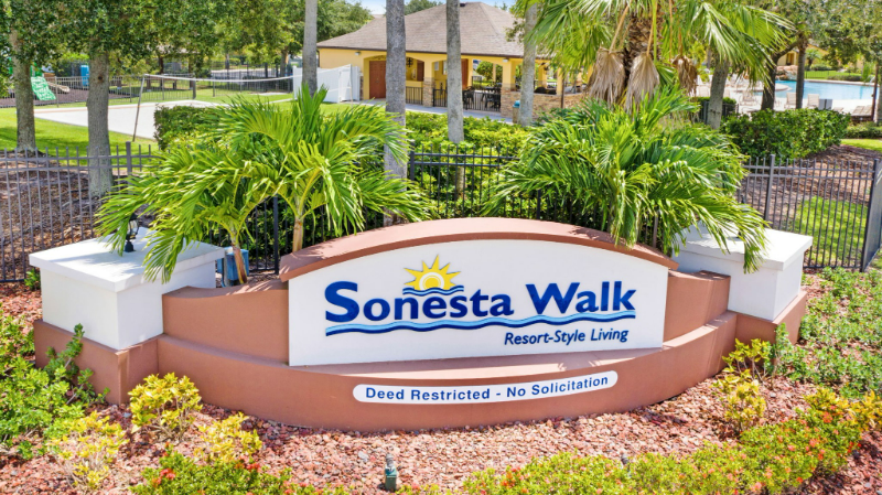 Melbourne Townhome: 1140 Luminary Circle, #104