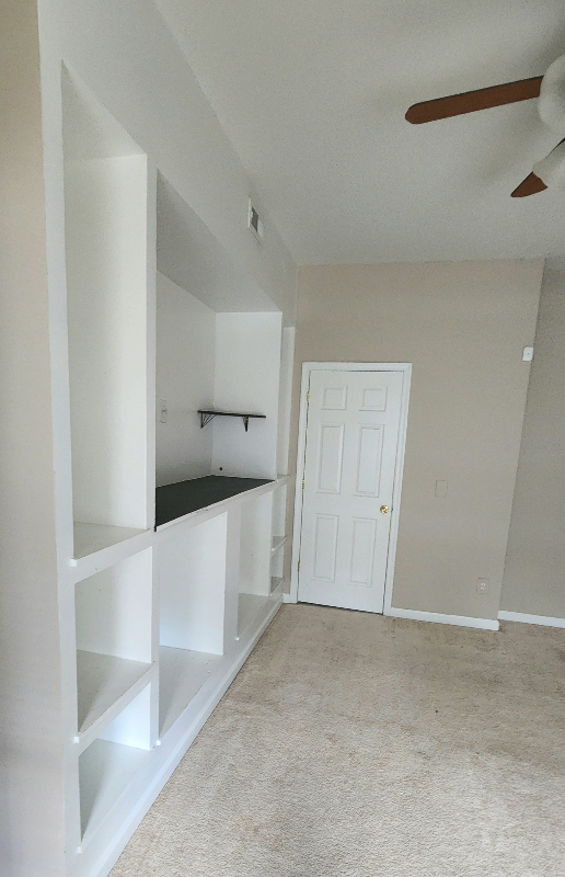 RIchmond Single Room: 2203 Edwards Ave