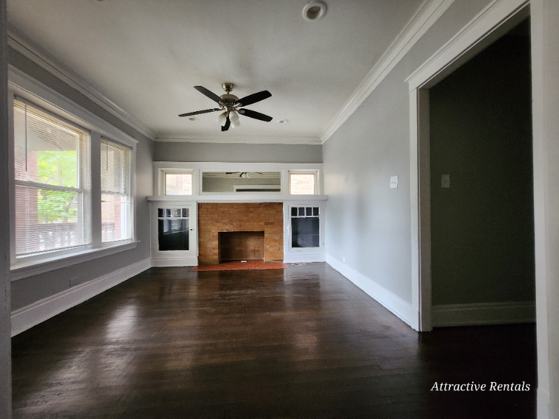 Chicago Apartment: 6738 S Prairie Ave