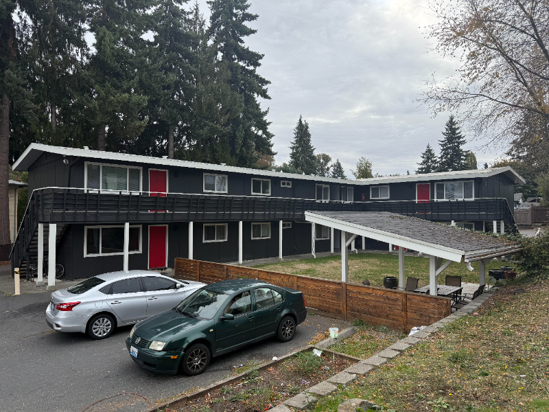 Normandy Park Apartment: 130 SW 184th Street