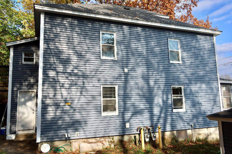 Clinton Multiplex: 165 Grove St, Apt 1