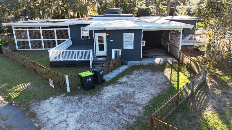 Beaufort Townhome: 2103 Wilson Dr