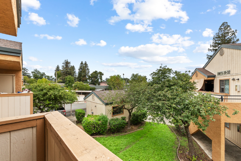 SACRAMENTO Apartment: 3859 Annadale Ln Sacramento CA 95821