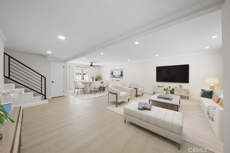 Huntington Beach House: 16401 Mercier Ln