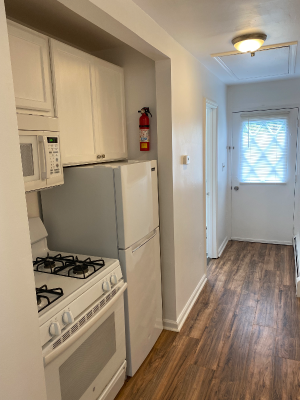 Leeds Apartment: 1042 Main Street
