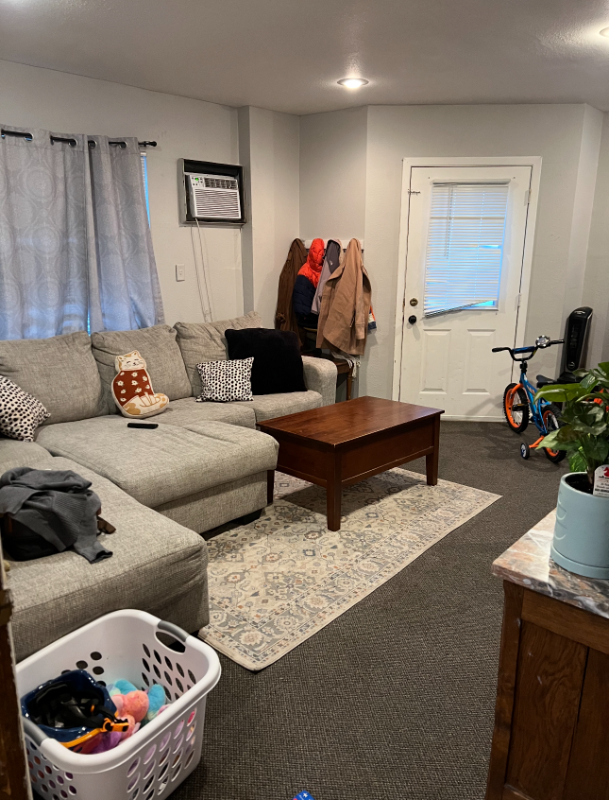 Emmetsburg Apartment: 920 Broadway St.